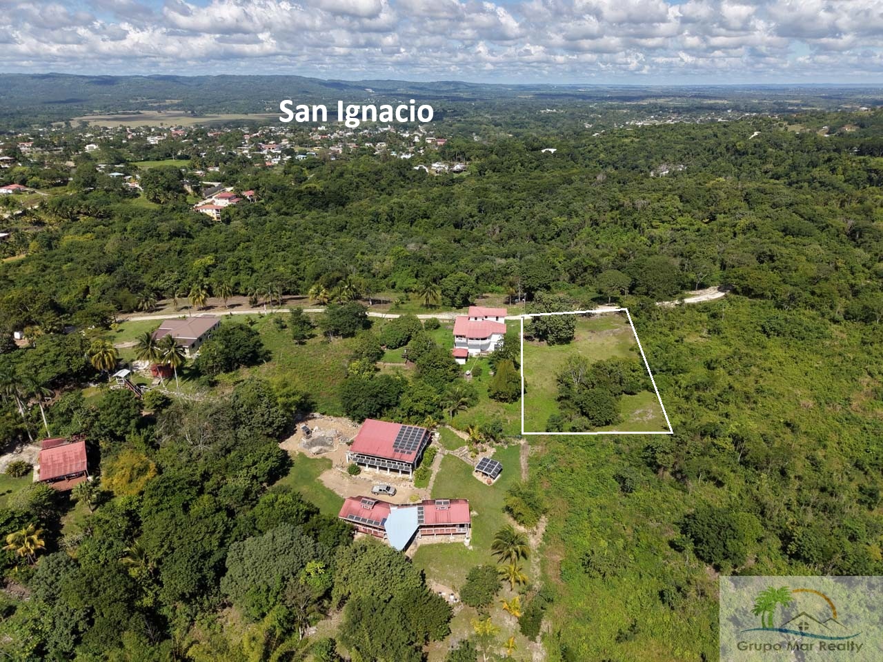 Belize-Large-Residential-in-Cayo