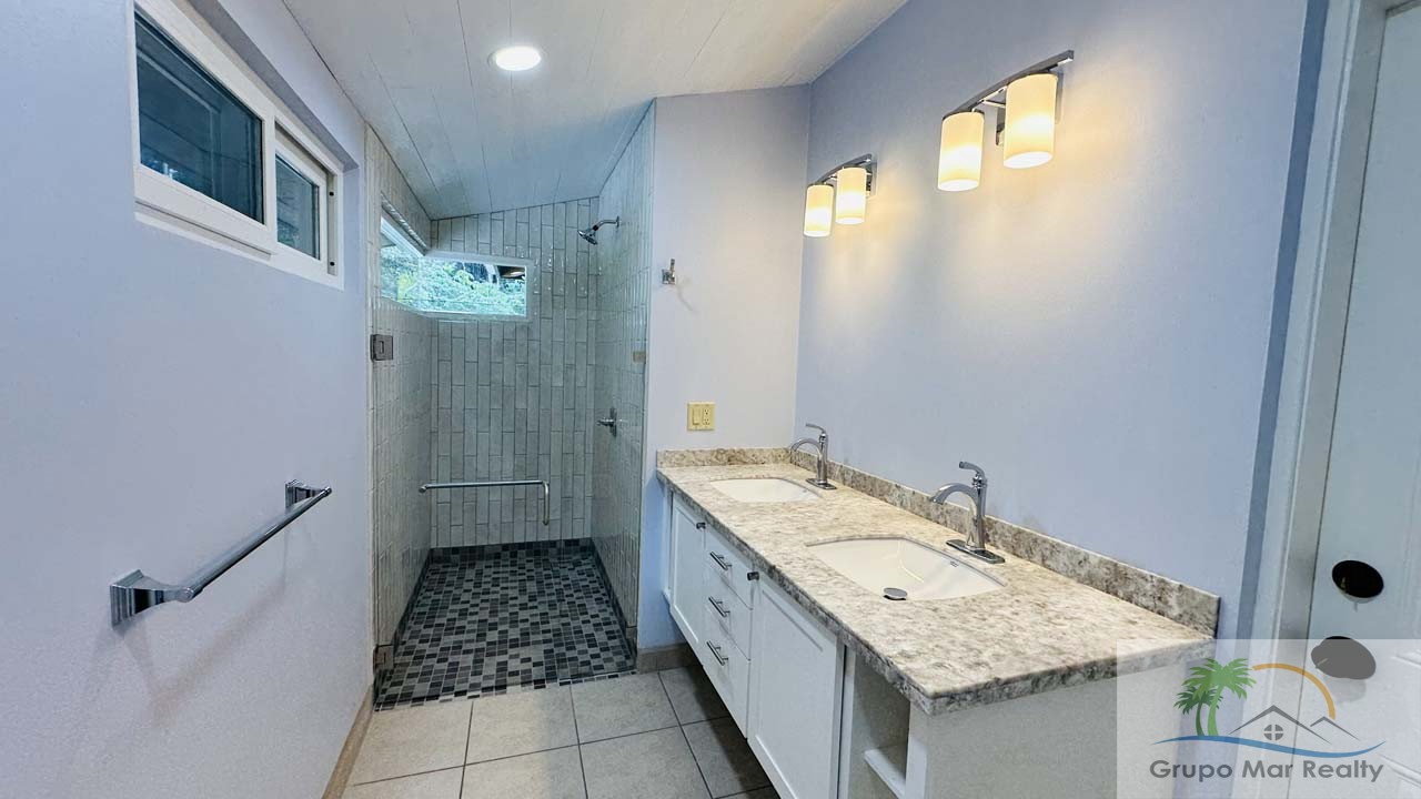 Belize Home For Sale