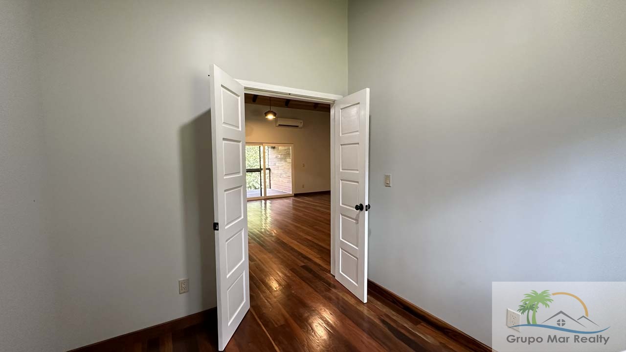 Belize Home For Sale