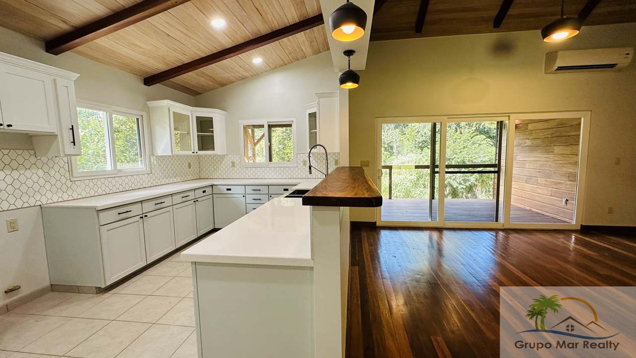 Belize Home For Sale