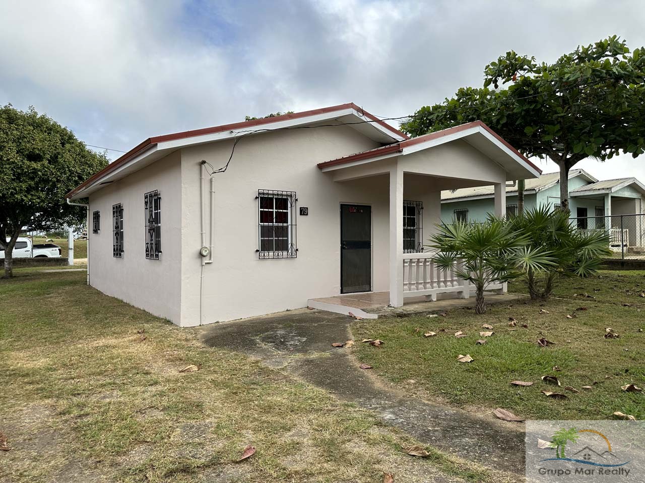 Home For Rent in Belize