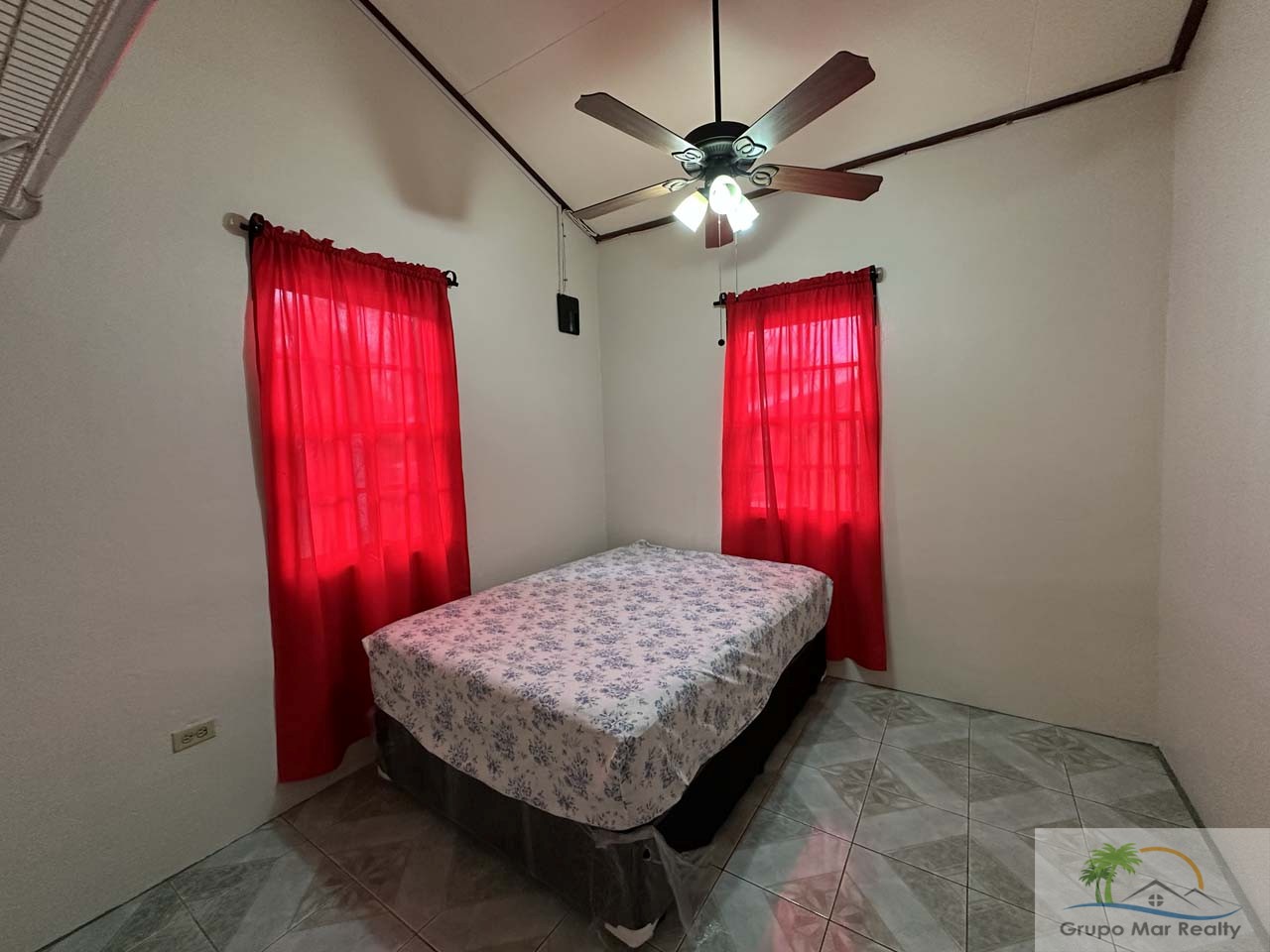 Home For Rent in Belize