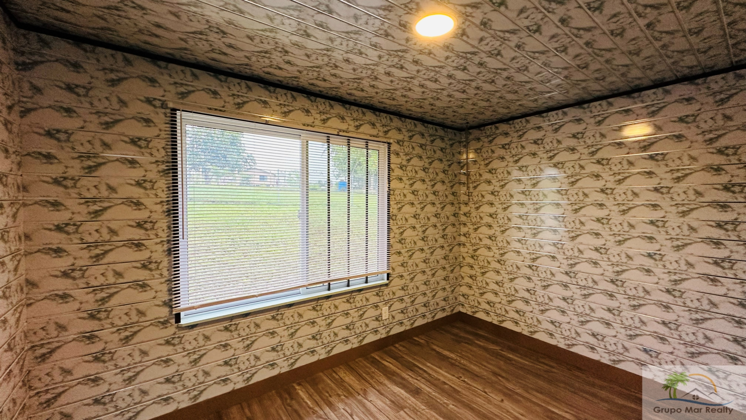 Belize Home For Sale in Duck Run 2