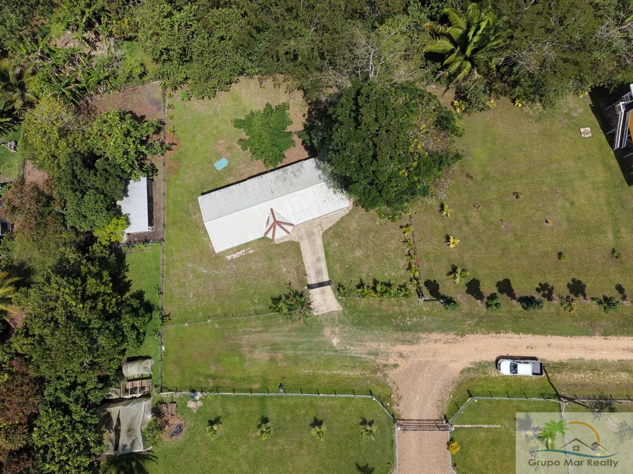 Belize Home For Sale in Duck Run 2