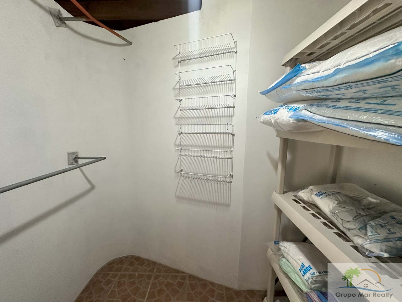 Belize Rental in Uniteville