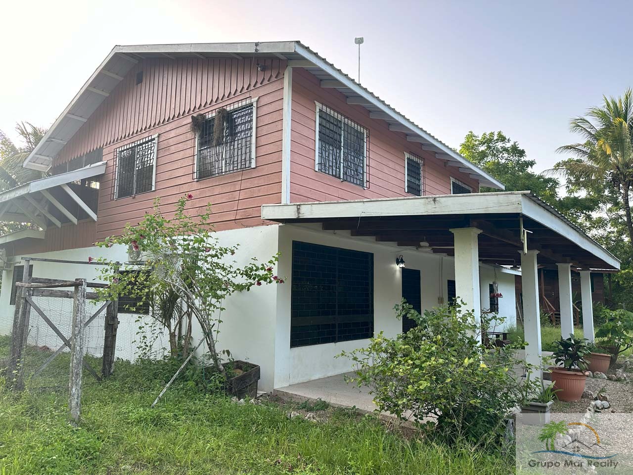 Belize Rental in Uniteville